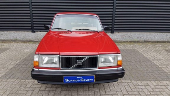 Volvo 240 - 2.3 DL - 1