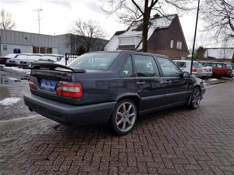 Volvo 850 - 2.3 R - 1