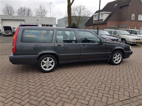 Volvo 850 - 2.5 2.0V GLT - 1