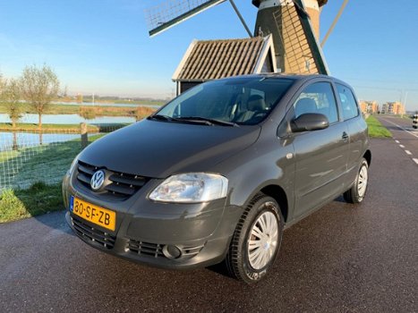 Volkswagen Fox - 1.2 Trendline 85000KM - 1