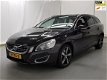 Volvo V60 - 3.0 T6 AWD Summum Bomvoll pano, aut, nappaleder - 1 - Thumbnail