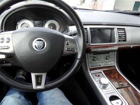 Jaguar XF - 3.0D V6 Premium Luxury - 1