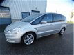 Ford S-Max - 2.2 TDCi 7 PERS / NAVI / CLIMA / PDC / CRUISE / TREKHAAK - 1 - Thumbnail