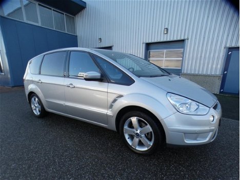 Ford S-Max - 2.2 TDCi 7 PERS / NAVI / CLIMA / PDC / CRUISE / TREKHAAK - 1
