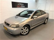 Opel Astra Coupé - 2.2-16V AIRCO//ROOD LEER//AUTOMAAT