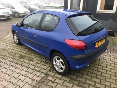 Peugeot 206 - 1.4 XR - 1