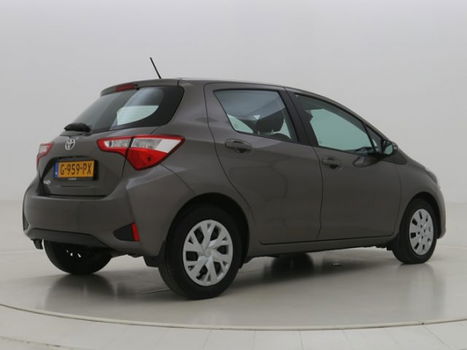 Toyota Yaris - 1.5 Vvt-I Active - 1