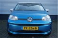 Volkswagen Up! - 1.0/60PK Move Up Executive · Airco · Wit dak · DAB - 1 - Thumbnail