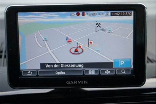 Volkswagen Up! - 1.0/60PK Move Up Executive · Navigatie · Airco · Mistlampen - 1
