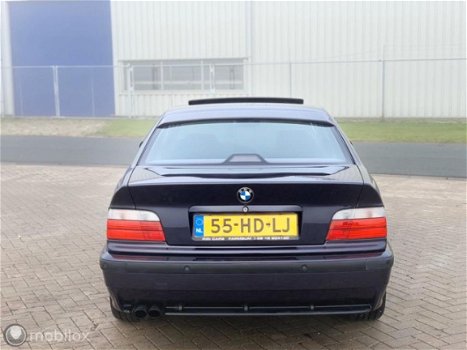 BMW 3-serie Coupé - 328i Executive Sport - 1