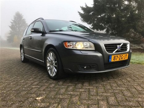 Volvo V50 - 2.4 D5 Edition II *2e eigenaar *APK 07-2020 *NAP - 1