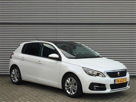 Peugeot 308 - 1.2 PureTech 110pk Allure PANORAMADAK NAVIGATIE - 1