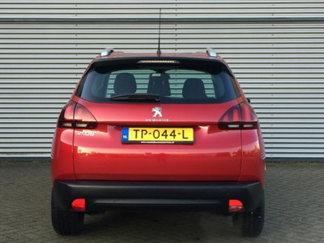 Peugeot 2008 - 1.2 PureTech 130pk Blue Lion NAVI PDC - 1