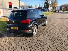 Volkswagen Tiguan - 1.4 TSI Sport&Style pano/xenon/navi/Bluetooth