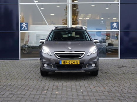 Peugeot 2008 - 1.2 PureTech 82pk Allure l NAVI l CLIMA l PANODAK - 1