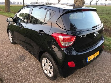 Hyundai i10 - 1.0i i-Drive airco 5 deurs 69000 km - 1