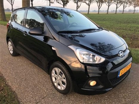 Hyundai i10 - 1.0i i-Drive airco 5 deurs 69000 km - 1