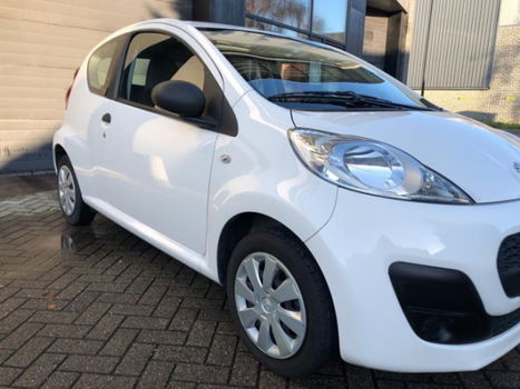 Peugeot 107 - 1.0 Access Accent (Airco) - 1