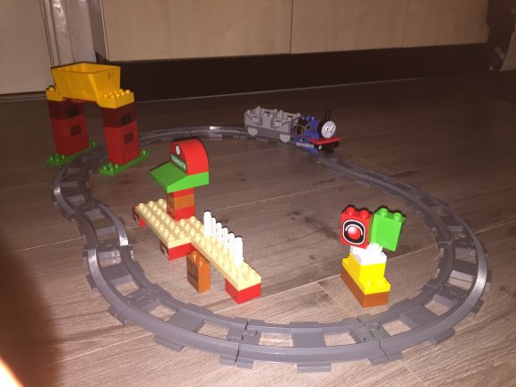 Rubber cache Wijzer Thomas de trein Lego Duplo 5554