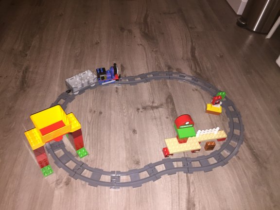 Rubber cache Wijzer Thomas de trein Lego Duplo 5554