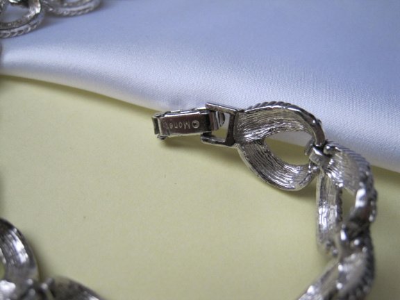 Armband Monet zilverkleurig koord motief schakels 17.5 cm. - Afbeelding 4