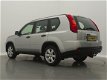 Nissan X-Trail - 2.0 XE 4WD / AIRCO-ECC / CRUISE CTR. / TREKHAAK / RADIO-CD / LMV - 1 - Thumbnail