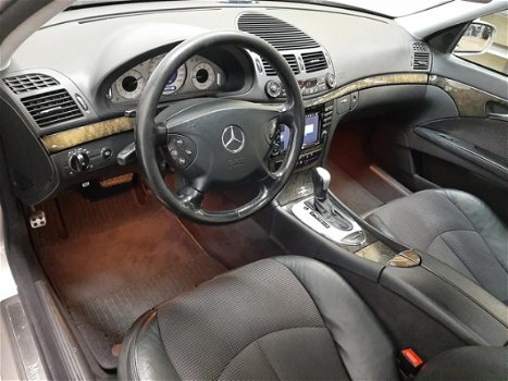 Mercedes-Benz E-klasse - 240 Avantgarde Airco Trekhaak Navi Youngtimer - 1