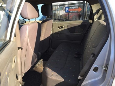 Suzuki Alto - 1.1 GLS 5-DEURS, STUURBEKRACHTIGING, ELEK-RAMEN, RADIO-CD, AIRBAGS, CENT-VERGRENDELING - 1