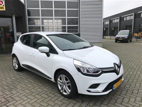 Renault Clio - 0.9 TCe Zen navigatie stoelverwarming airco bluetooth - 1