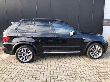 BMW X5 - XDrive30i High Exe '07 aut/leder/20'lmv/ned auto/nap/zr mooi - 1