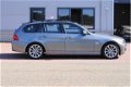 BMW 3-serie Touring - 320i HIGH EXECUTIEVE PANODAK NAVI - 1 - Thumbnail