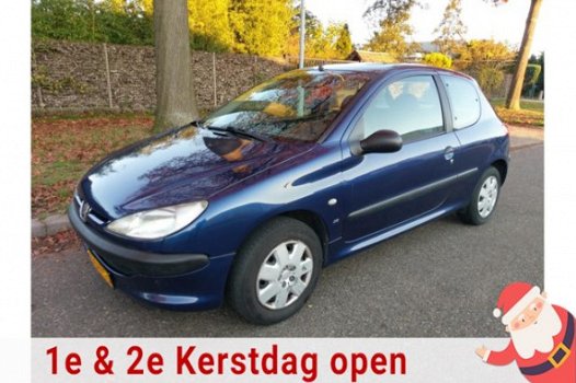 Peugeot 206 - 1.1 XR APK 11-2020, Airco, Stuurbekrachting, inruil mogelijk - 1