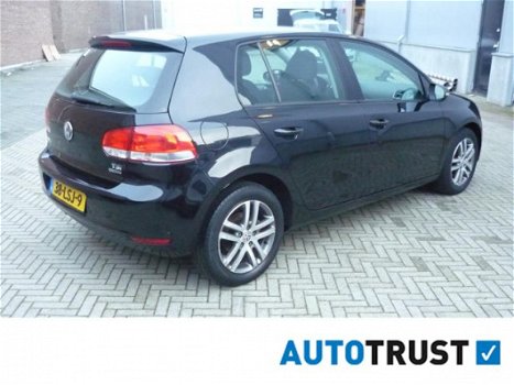 Volkswagen Golf - 1.2 TSI Tour 5 Deurs Airco Nav 6mnD GARANTIE - 1