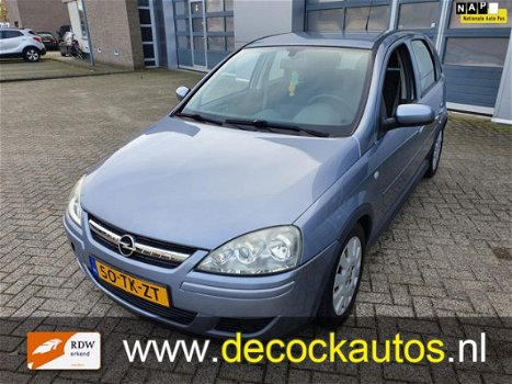 Opel Corsa - 1.2-16V Silverline Airco - 1