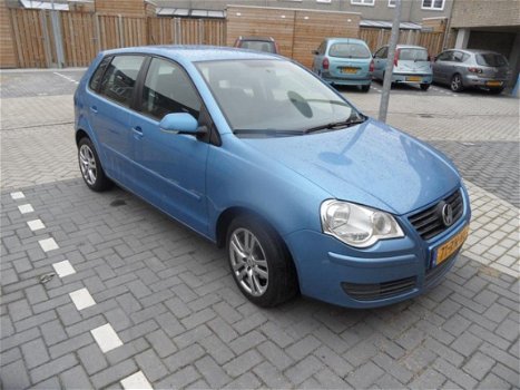 Volkswagen Polo - 1.4-16V Sportline , airco, 5deurs, apk, nap - 1