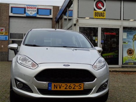 Ford Fiesta - 1.0 80PK 5D S/S Style Ultimate Airco Navi PDC - 1