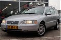 Volvo V70 - 2.4 D5 Momentum 163 pk / Handbak / Goed onderhouden / 2005 - 1 - Thumbnail