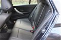 BMW 3-serie Touring - 318d Luxury | LEDER | CLIMA | NAVI | 17