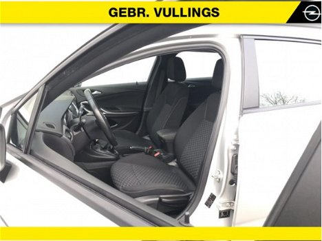 Opel Astra Sports Tourer - Online Edition Navi, Cruise, Airco, Parkeersensoren - 1