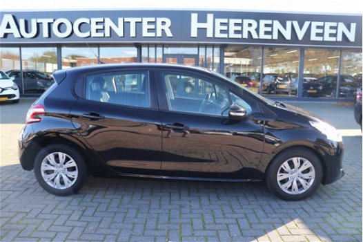 Peugeot 208 - 1.6 e-HDi Bl. Lease Navi / Cruise / Airco 50 procent deal 3.475, - ACTIE 5-Deurs / Cru - 1