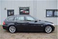 BMW 3-serie Touring - 325d High Executive Nieuwe APK B.J 2008 - 1 - Thumbnail