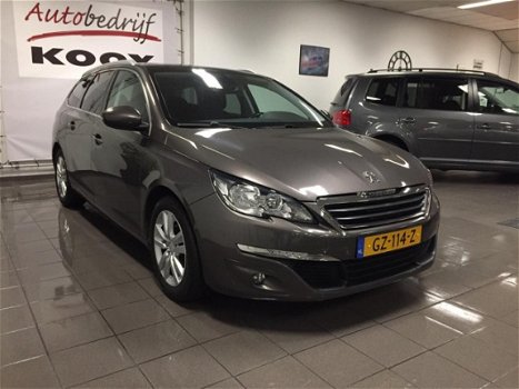 Peugeot 308 SW - 1.2 PureTech Blue Lease Executive * 1e Eig / Navigatie / Airco-ecc - 1