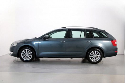 Skoda Octavia Combi - 1.0 TSI 116pk Ambition Business 6-bak Navigatie Parkeersensoren Climate Contro - 1