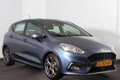 Ford Fiesta - 1.0 100PK EcoBoost ST-Line | Stoelverw. | app. NAV | ECC | PDC | LM - 1 - Thumbnail