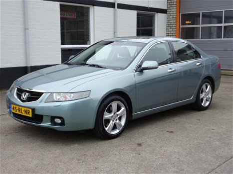 Honda Accord - 2.4i Executive Geregelde airco, licht metalen velgen, schuifdak, trekhaak, automaat - 1