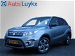 Suzuki Vitara - 1.6 Exclusive Automaat | Navigatie | Cruise Control | Trekhaak - 1 - Thumbnail