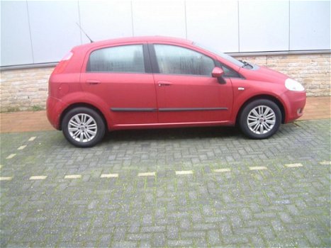 Fiat Grande Punto - 1.4-16V Edizione Lusso / MET ELECTRONISCHE STORING - 1