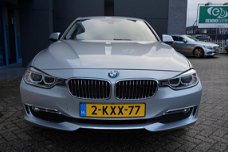 BMW 3-serie - 320i EfficientDynamics Edition Executive Navigatie / leer
