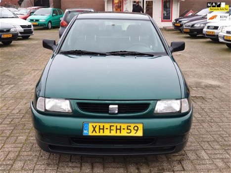 Seat Ibiza - 1.6i Vigo Peter Mulder JR Emmer-Compascuum - 1