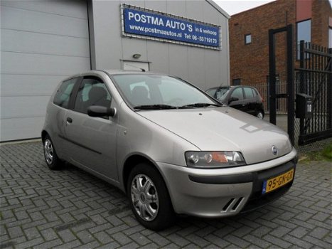 Fiat Punto - 1.2 , nieuwe apk 15 dec. 2020, lage km.stand nap - 1